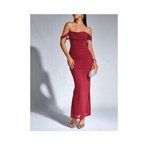 Red Bodycon Mermaid Gown. Womens Sz. Xs Off Shoulder Sleeveless. Soft.